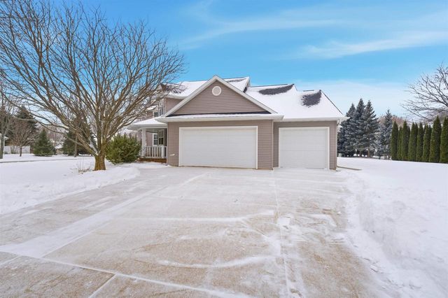 321 E APPLE CREEK ROAD, Appleton, WI 54913