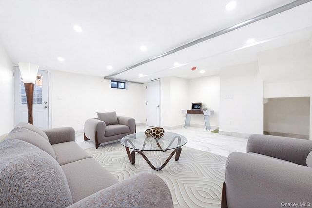 7305 Cook Avenue, Middle Village, NY 11379