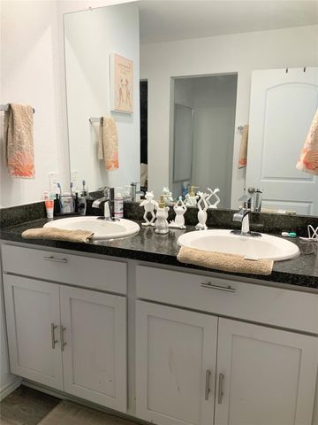5339 Creekstone Rise Lane, Spring, TX 77373
