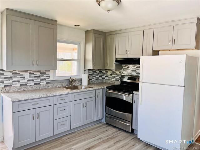 11 Phillips Street B, Norwalk, CT 06850