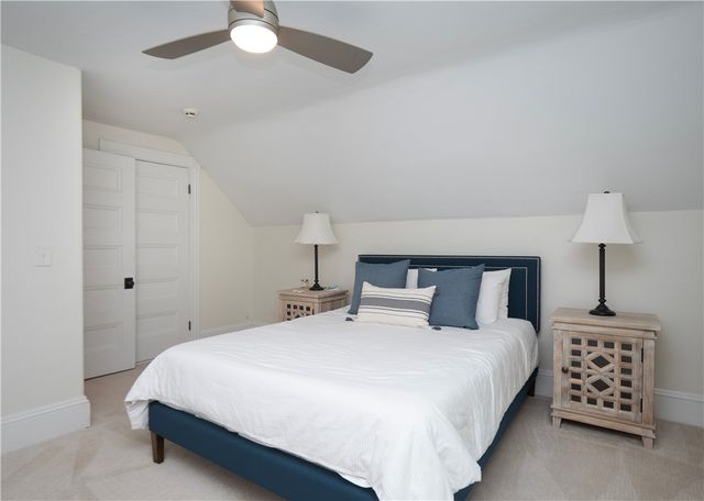 27 Mann Avenue, Newport, RI 02840