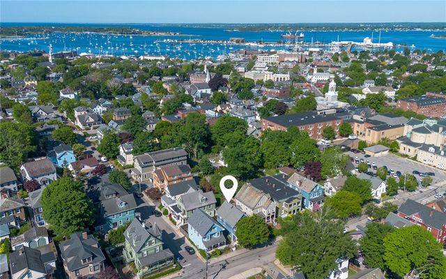 27 Mann Avenue, Newport, RI 02840