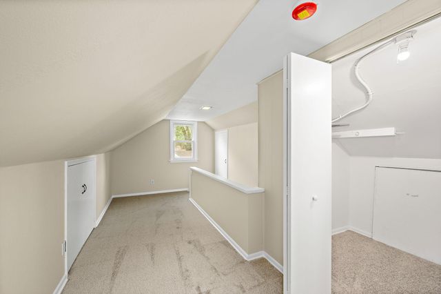 5841 Maryland Avenue N, Crystal, MN 55428