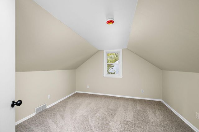 5841 Maryland Avenue N, Crystal, MN 55428