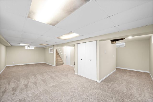 5841 Maryland Avenue N, Crystal, MN 55428