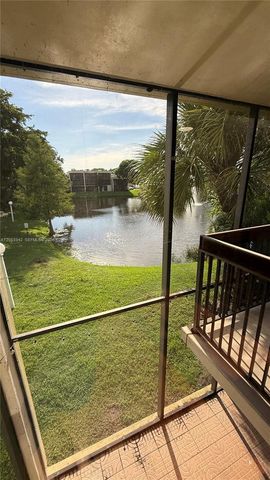 2961 SW 87th Ave 301, Davie, FL 33328