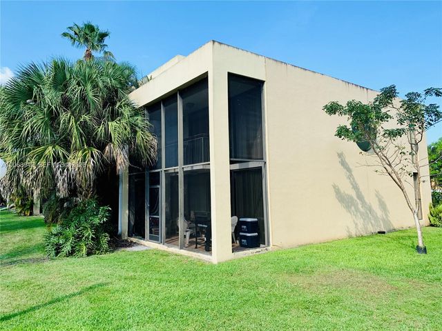 2961 SW 87th Ave 301, Davie, FL 33328