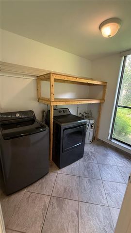 2961 SW 87th Ave 301, Davie, FL 33328