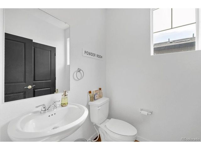 3847 N Catawba Way, Aurora, CO 80019