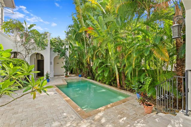 601 BOSPHOROUS AVENUE, Tampa, FL 33606