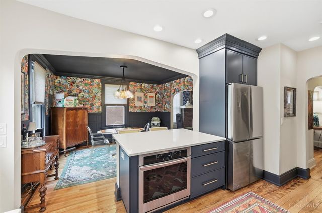 3040 Taylor Avenue, Cincinnati, OH 45220