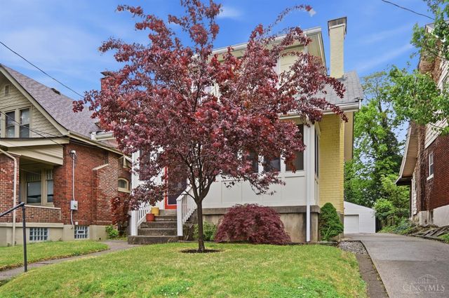 3040 Taylor Avenue, Cincinnati, OH 45220