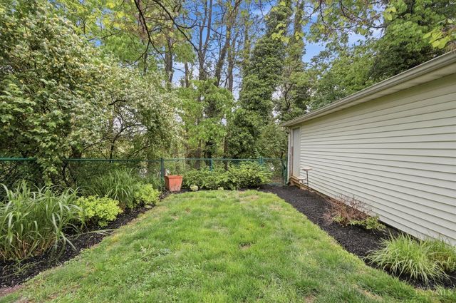 3040 Taylor Avenue, Cincinnati, OH 45220