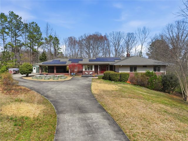 129 Tyler Lane, West Union, SC 29696