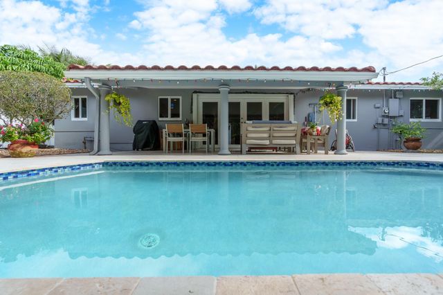 5141 NE 19th Ave, Fort Lauderdale, FL 33308