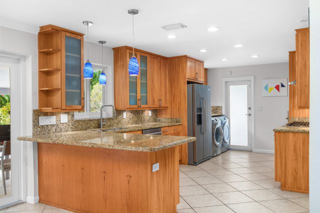 5141 NE 19th Ave, Fort Lauderdale, FL 33308