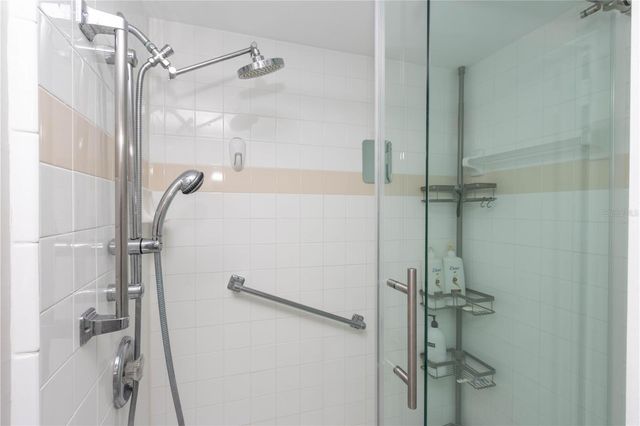 31 ISLAND WAY 409, Clearwater Beach, FL 33767