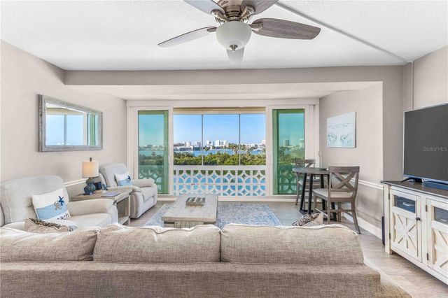 31 ISLAND WAY 409, Clearwater Beach, FL 33767