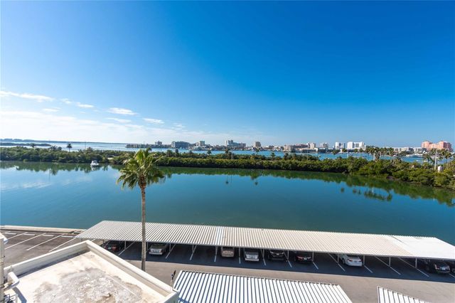 31 ISLAND WAY 409, Clearwater Beach, FL 33767