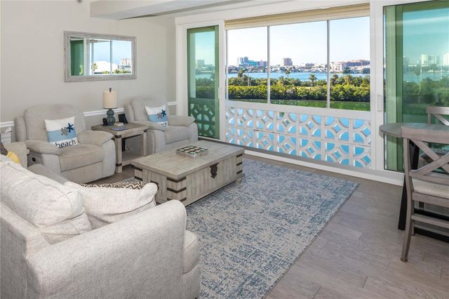 31 ISLAND WAY 409, Clearwater Beach, FL 33767