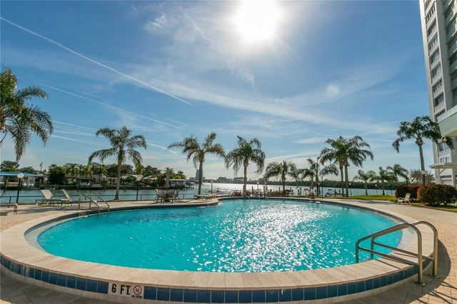 31 ISLAND WAY 409, Clearwater Beach, FL 33767