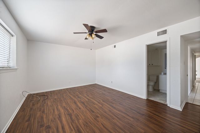 2736 Chebi Lane, Denton, TX 76209