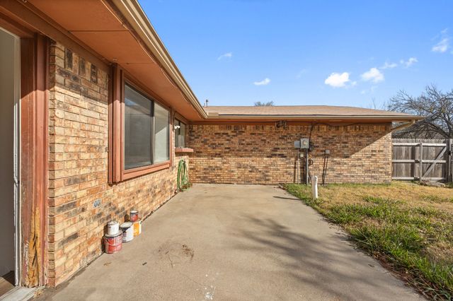 2736 Chebi Lane, Denton, TX 76209