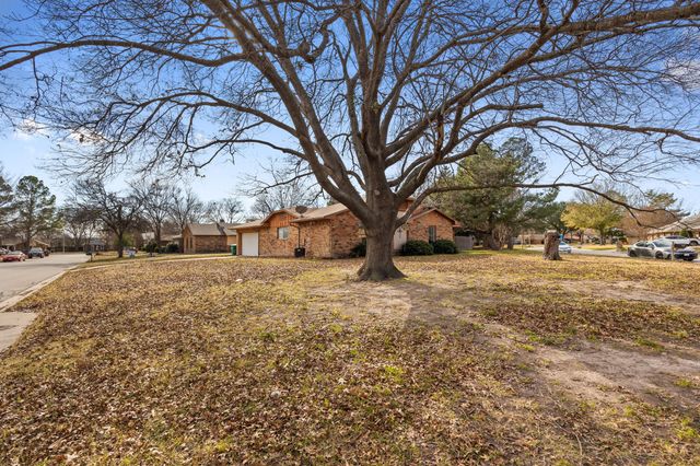 2736 Chebi Lane, Denton, TX 76209