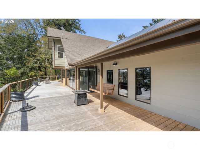 115 Legacy Drive, Woodland, WA 98674