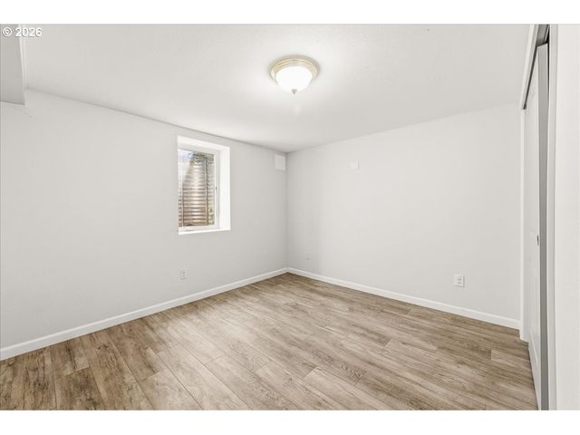 7910 N MCKENNA Ave, Portland, OR 97203