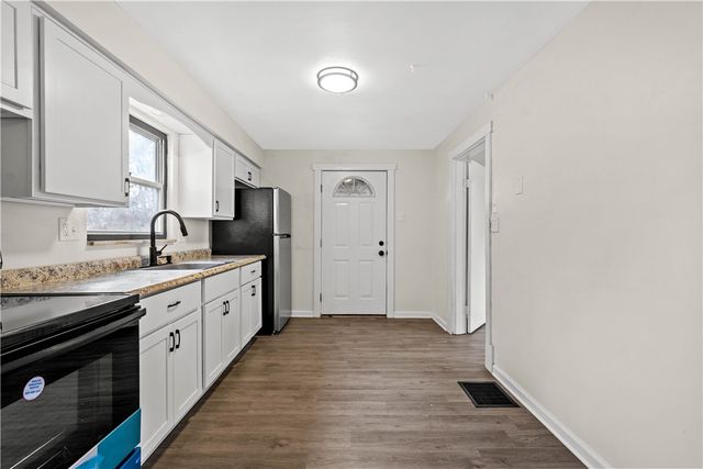 1653 Suburban Ave, Beechview, PA 15216