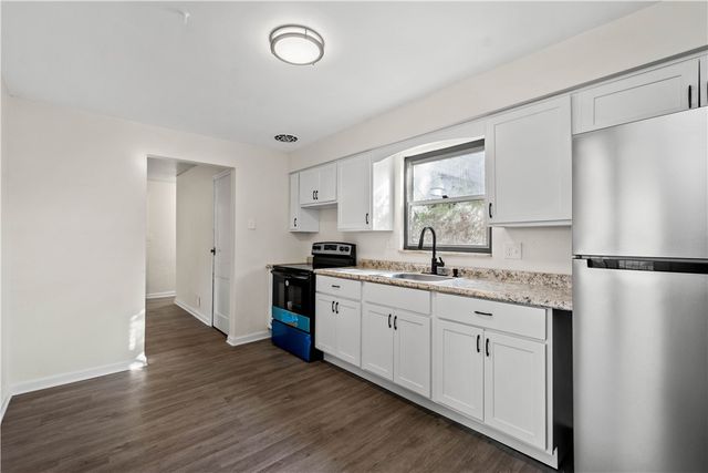 1653 Suburban Ave, Beechview, PA 15216