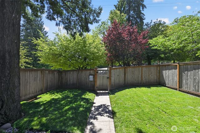 3806 E Galer Street, Seattle, WA 98112