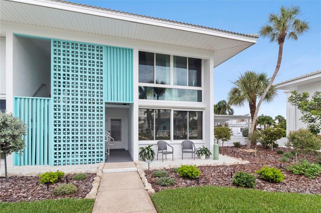5400 GULF DRIVE 18, Holmes Beach, FL 34217