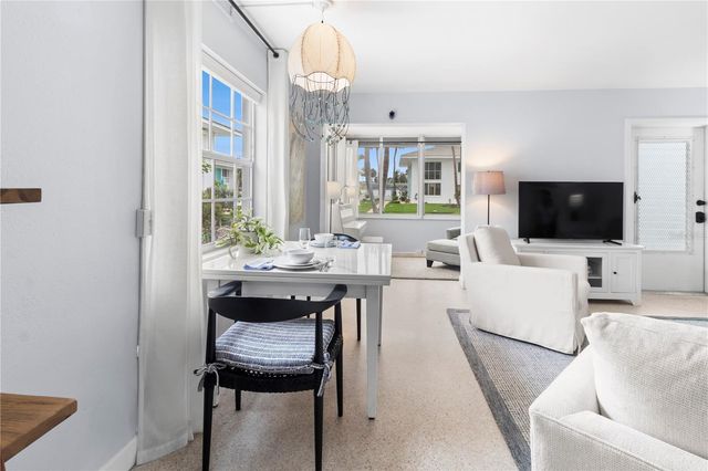 5400 GULF DRIVE 18, Holmes Beach, FL 34217