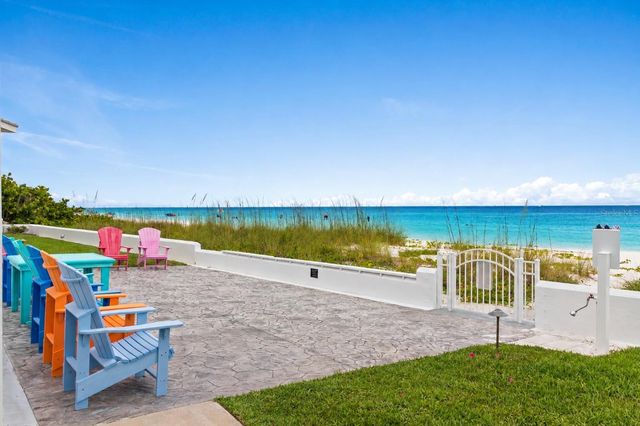 5400 GULF DRIVE 18, Holmes Beach, FL 34217