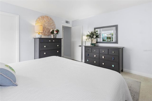 5400 GULF DRIVE 18, Holmes Beach, FL 34217