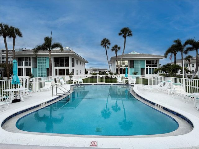 5400 GULF DRIVE 18, Holmes Beach, FL 34217