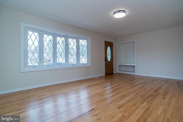 2427 BUTTONWOOD LN, Millville, NJ 08332