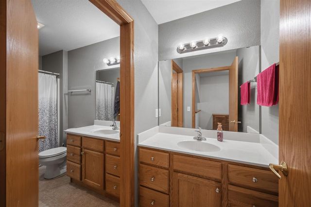 923 Chandler Lane, Sun Prairie, WI 53590