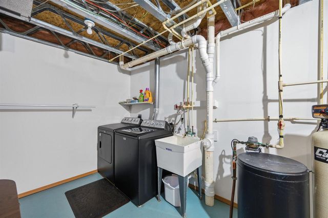 923 Chandler Lane, Sun Prairie, WI 53590