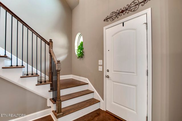 3115 Oakwood Hills Lane, Knoxville, TN 37931