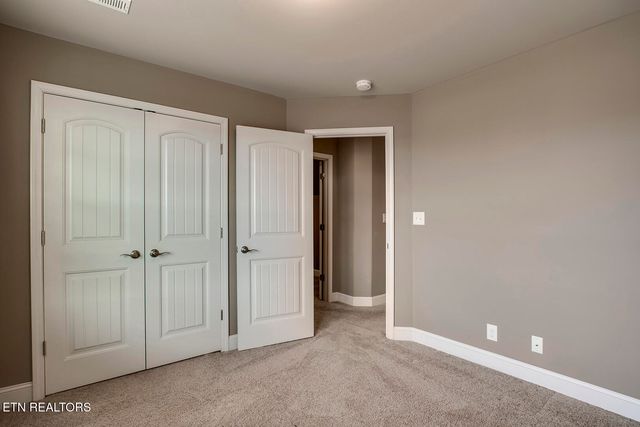 3115 Oakwood Hills Lane, Knoxville, TN 37931