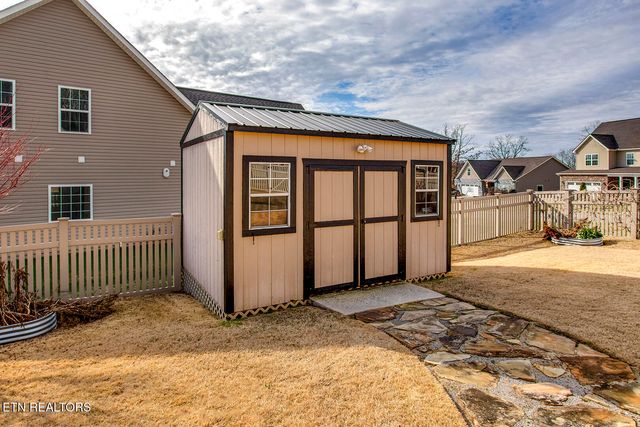 3115 Oakwood Hills Lane, Knoxville, TN 37931