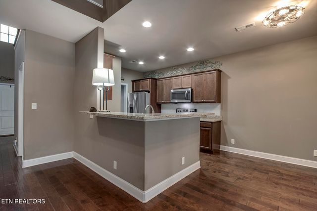 3115 Oakwood Hills Lane, Knoxville, TN 37931