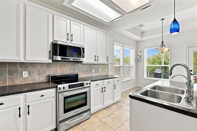 11239 Riverridge Park Lane, Houston, TX 77089