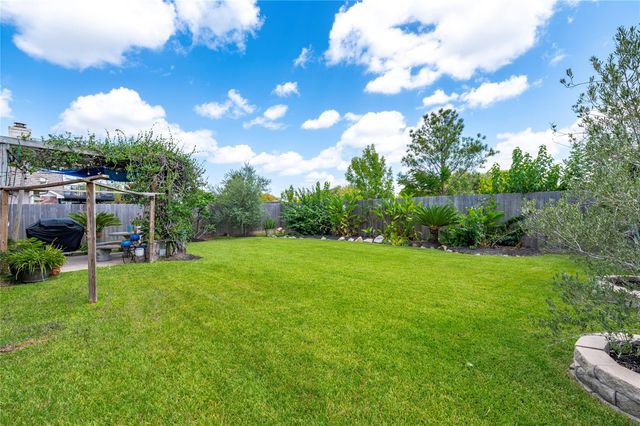 11239 Riverridge Park Lane, Houston, TX 77089