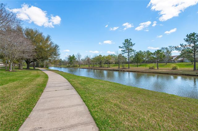 11239 Riverridge Park Lane, Houston, TX 77089
