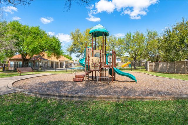 11239 Riverridge Park Lane, Houston, TX 77089