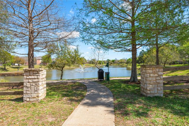 11239 Riverridge Park Lane, Houston, TX 77089